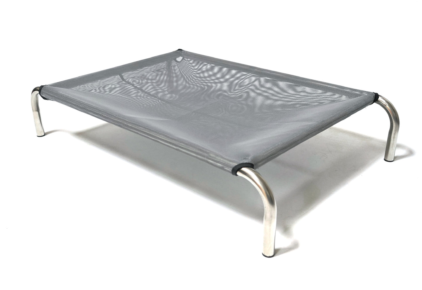 HiK9 Bed with Heavy Duty Silver Mesh Cover